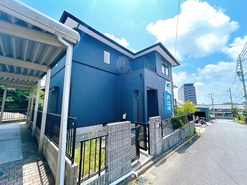 4LDK house in Kuwana, Mie - Photo 1