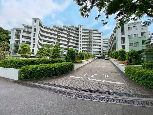 3LDK apartment in Wakaba Ward, Chiba - Photo 1
