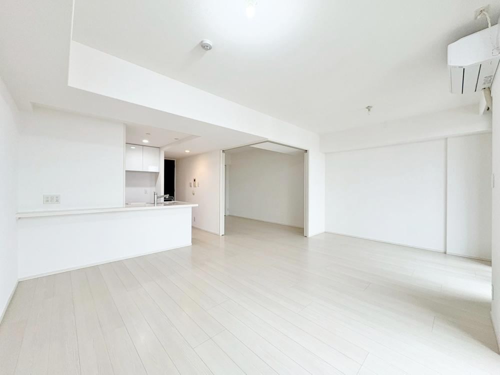 2LDK apartment in Edogawa Ward, Tokyo - Photo 1