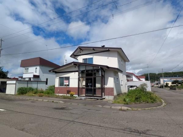 4LDK house in Asahikawa, Hokkaido - Photo 1