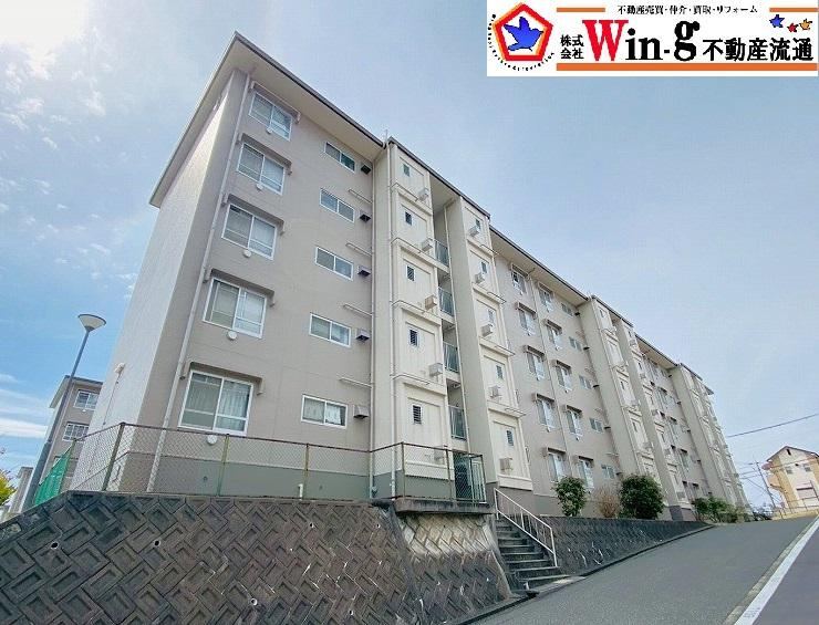 3LDK apartment in Suma Ward, Kobe, Hyogo - Photo 1