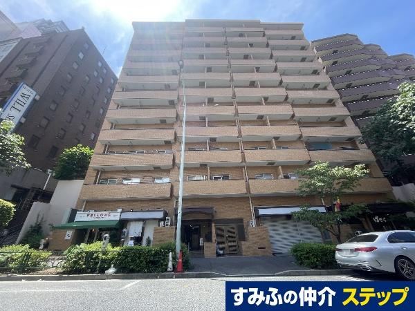 1LDK apartment in Shinjuku Ward, Tokyo - Photo 1