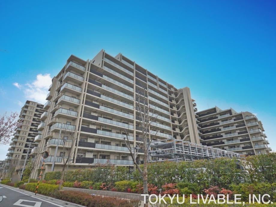 3LDK apartment in Ota Ward, Tokyo - Photo 1
