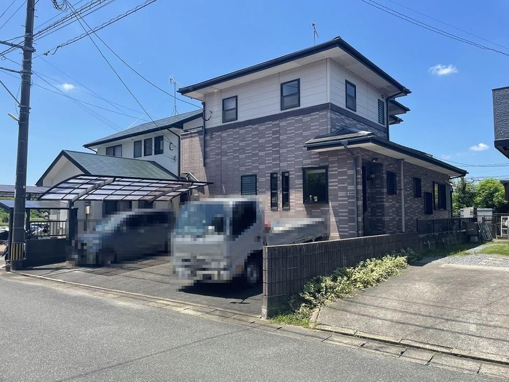5LDK house in Chikushino, Fukuoka - Photo 1