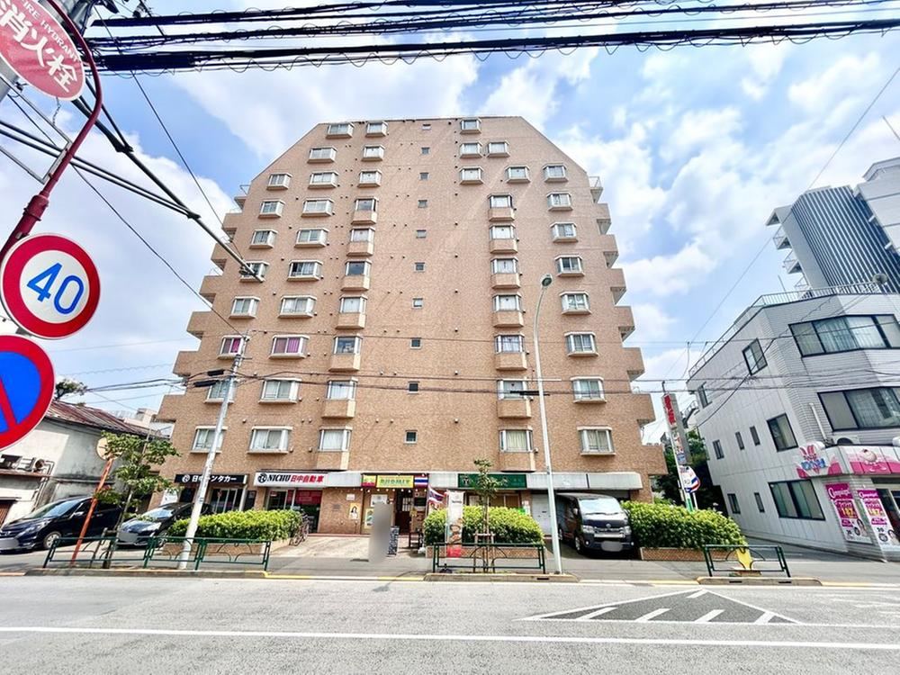 3LDK apartment in Arakawa Ward, Tokyo - Photo 1