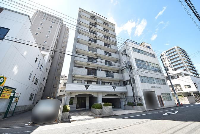 2LDK+S apartment in Naka Ward, Hiroshima - Photo 1