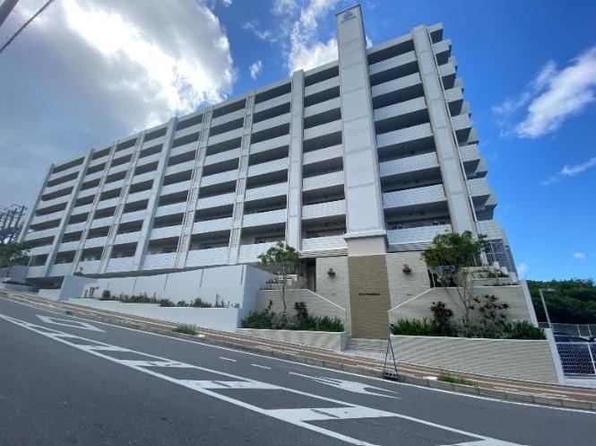 3LDK apartment in Tomigusuku, Okinawa - Photo 1