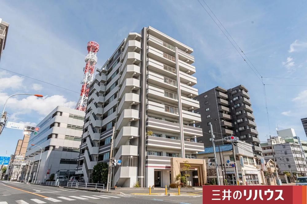 3LDK apartment in Minami Ward, Saitama - Photo 1