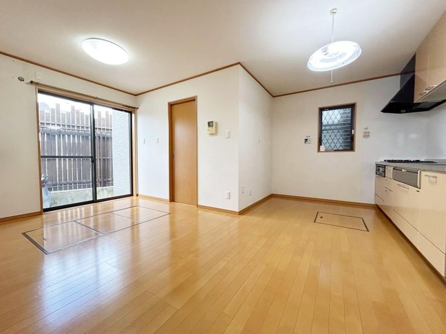 3LDK+S house in Nishi Ward, Sakai, Osaka - Photo 1
