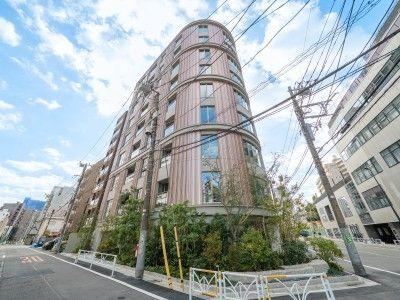 2LDK apartment in Shibuya Ward, Tokyo - Photo 1