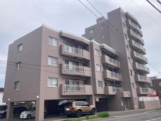 2LDK apartment in Toyohira Ward, Sapporo, Hokkaido - Photo 1