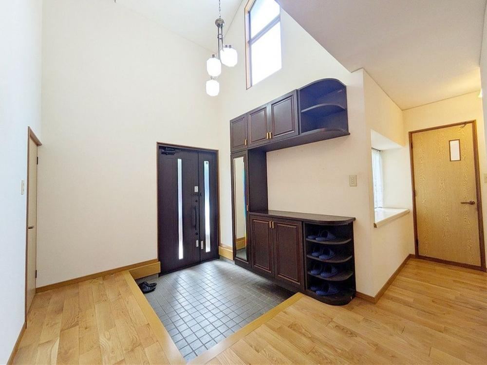 5LDK house in Saeki Ward, Hiroshima - Photo 1