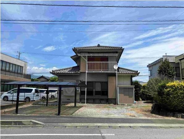 7DK house in Kofu, Yamanashi - Photo 1