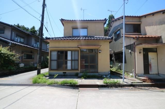 4DK house in Kanazawa, Ishikawa - Photo 1