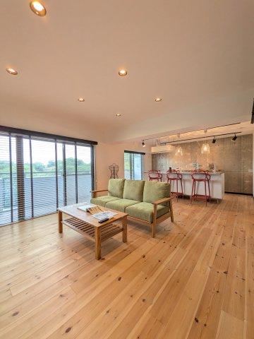 3LDK+S apartment in Kasuga, Fukuoka - Photo 1