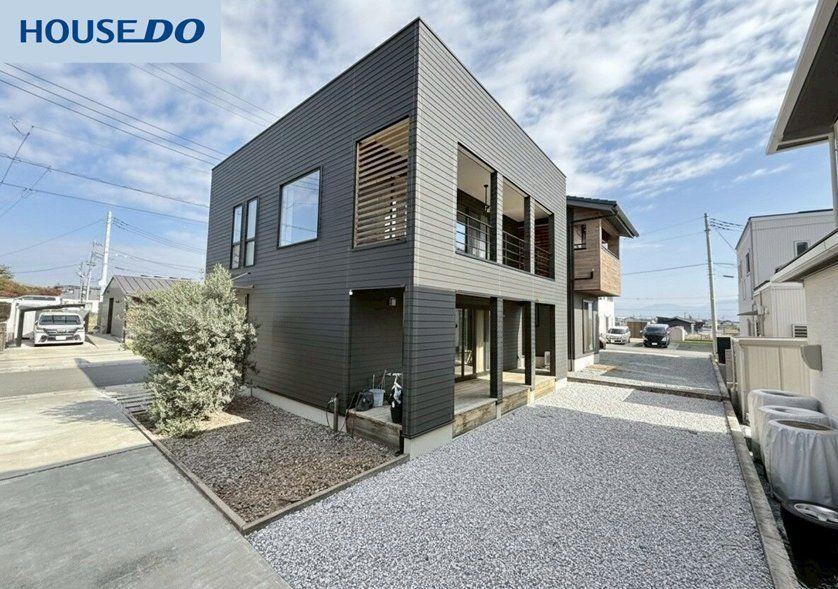 3LDK house in Minamialps, Yamanashi - Photo 1