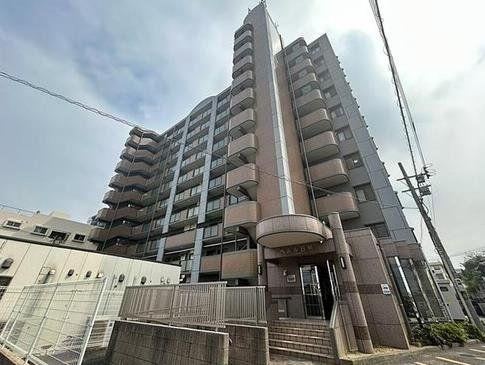 3LDK apartment in Kokurakita Ward, Kitakyushu, Fukuoka - Photo 1