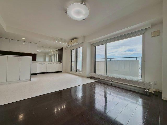 3LDK apartment in Chuo Ward, Sapporo, Hokkaido - Photo 1