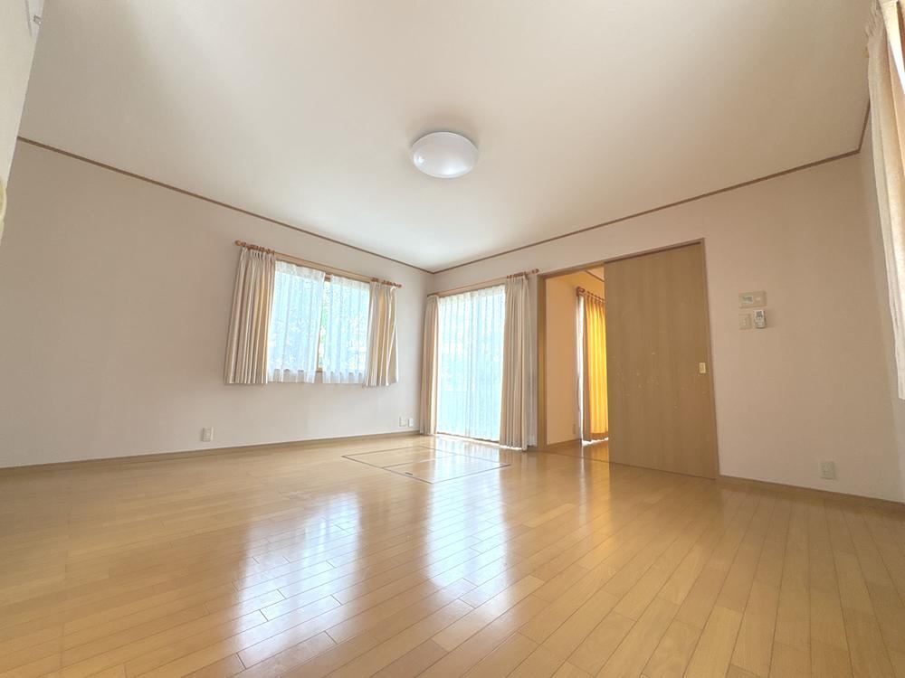 5LDK house in Nishikyo Ward, Kyoto - Photo 1