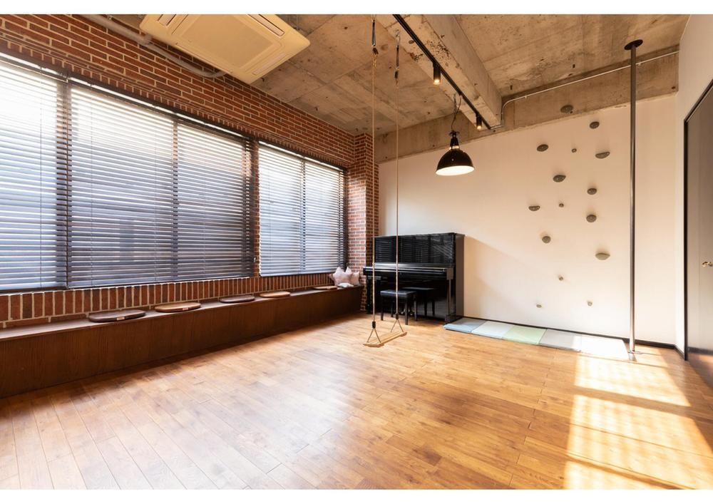 4LDK+S house in Setagaya Ward, Tokyo - Photo 1
