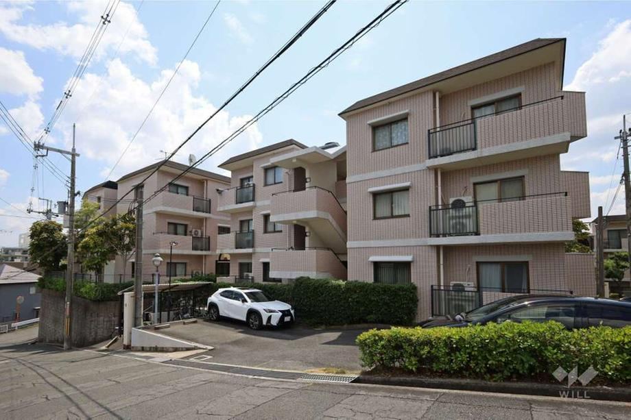 3LDK apartment in Ikeda, Osaka - Photo 1