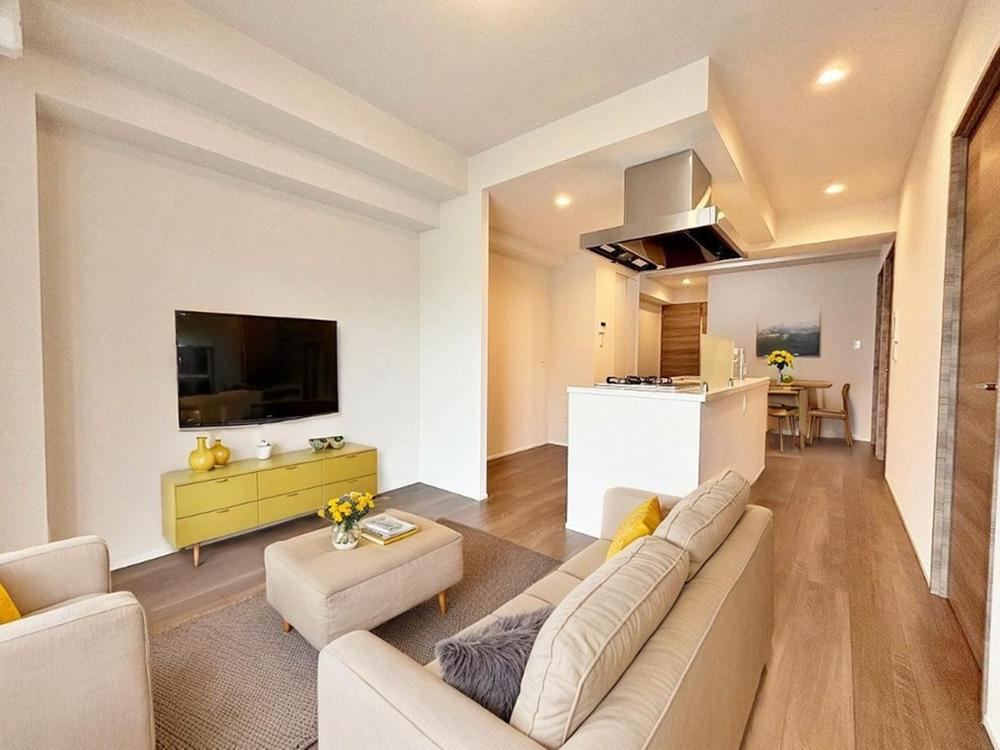 3LDK apartment in Nakano Ward, Tokyo - Photo 1
