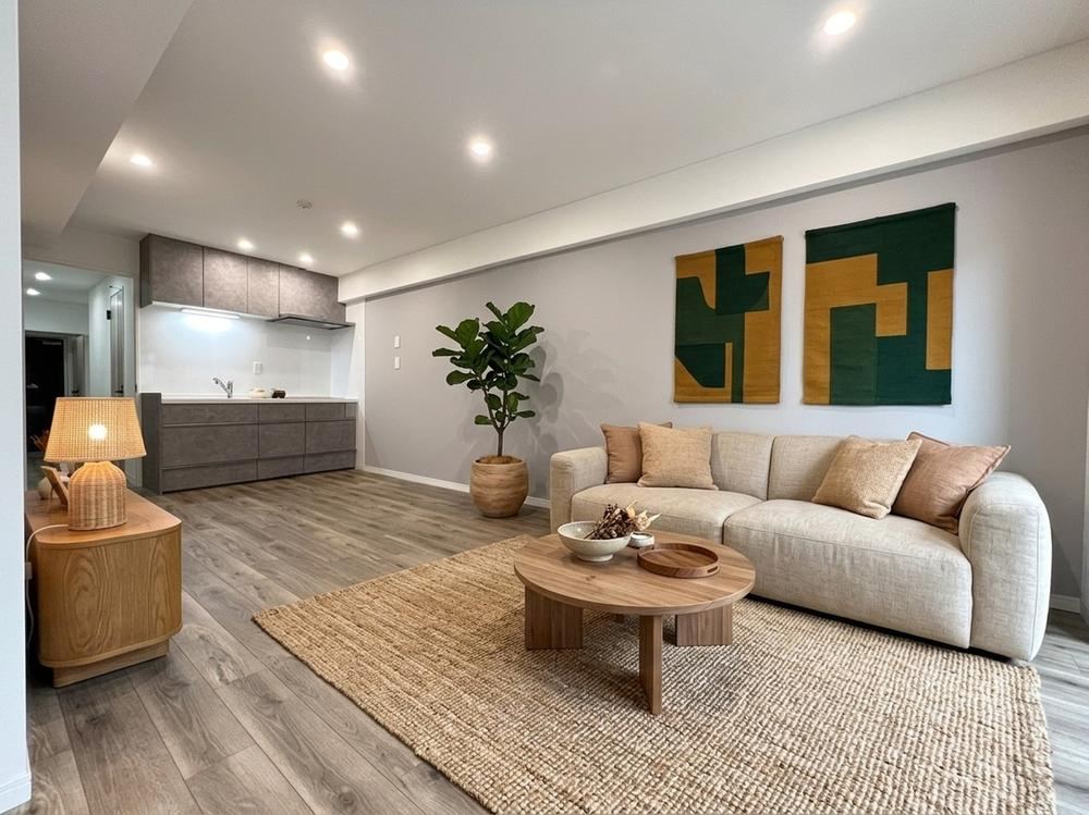 2LDK apartment in Chuo Ward, Sapporo, Hokkaido - Photo 1