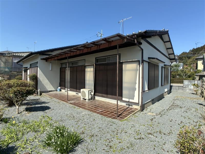 3LDK house in Onojo, Fukuoka - Photo 1