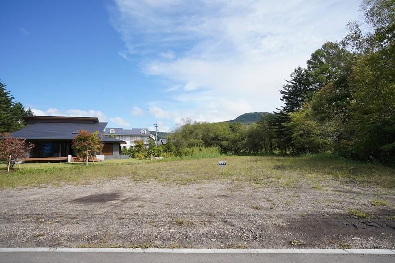 1306 m² land in Karuizawa, Kitasaku District, Nagano - Photo 1