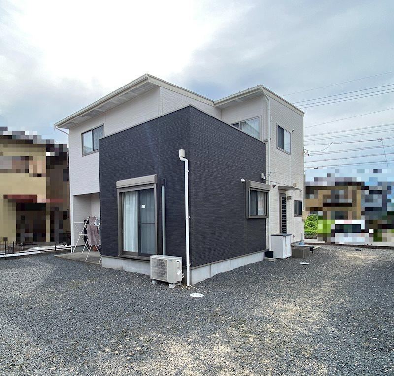 4LDK house in Komono, Mie District, Mie - Photo 1