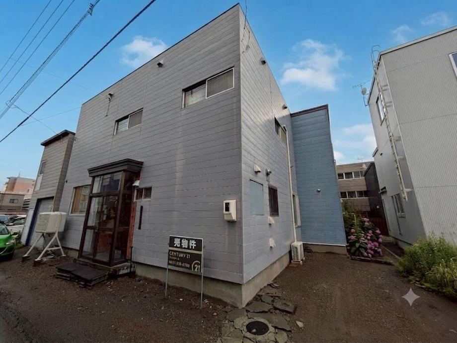 211 m² land in Higashi Ward, Sapporo, Hokkaido - Photo 1