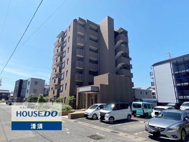 3LDK apartment in Kiyosu, Aichi - Photo 1