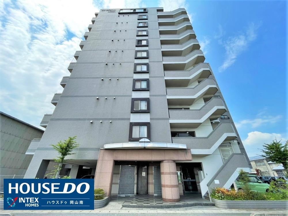3LDK apartment in Minami Ward, Okayama - Photo 1