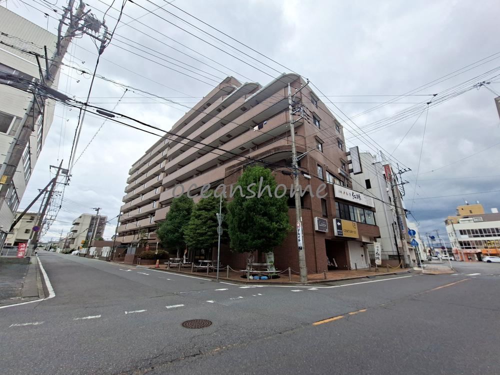 2LDK+S apartment in Sakado, Saitama - Photo 1