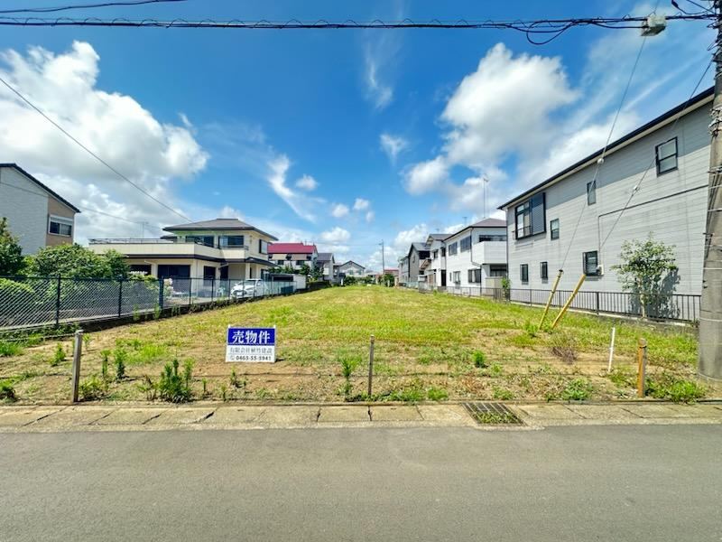 1101 m² land in Hiratsuka, Kanagawa - Photo 1