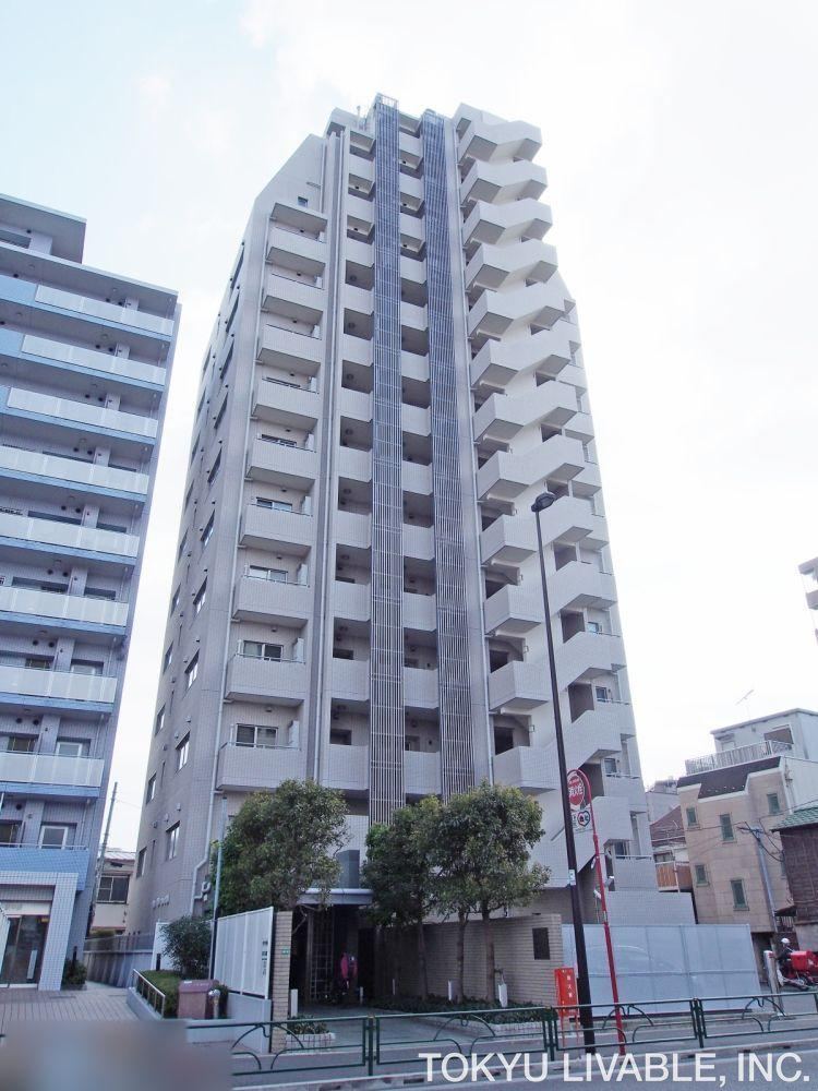 3LDK apartment in Nakano Ward, Tokyo - Photo 1