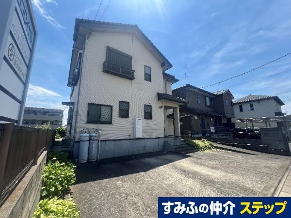 6LDK house in Kita Ward, Saitama - Photo 1
