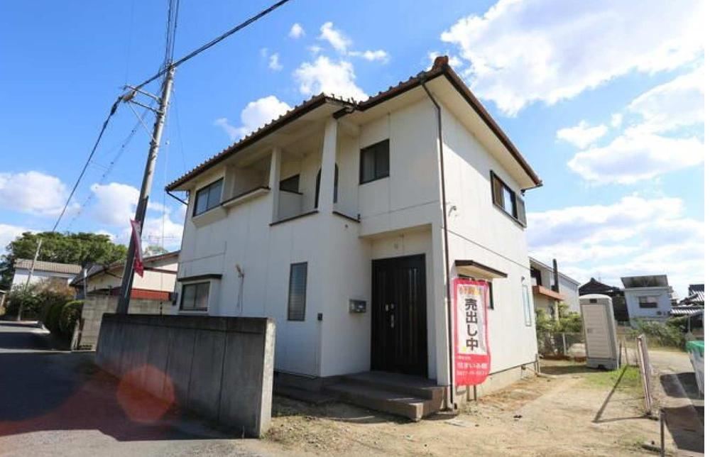 4LDK house in Marugame, Kagawa - Photo 1