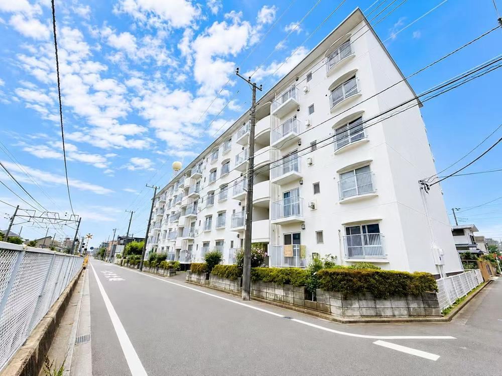 3LDK apartment in Matsudo, Chiba - Photo 1