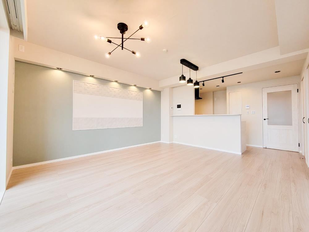 2LDK+S apartment in Kawaguchi, Saitama - Photo 1