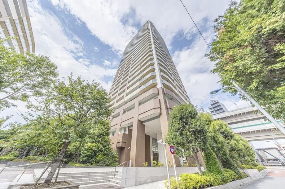 2LDK apartment in Kita Ward, Tokyo - Photo 1