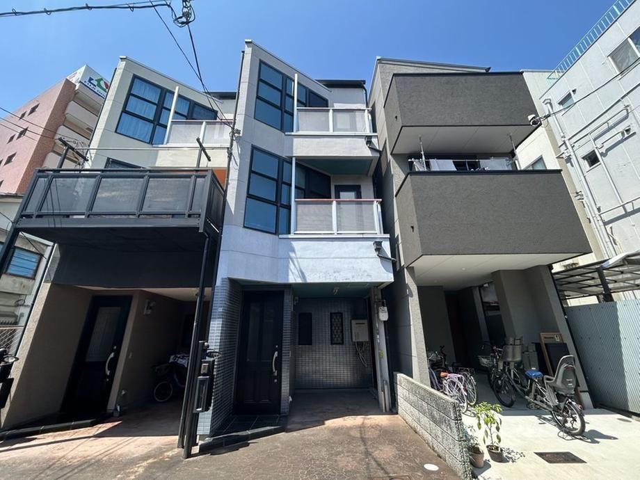 3LDK house in Sumiyoshi Ward, Osaka - Photo 1
