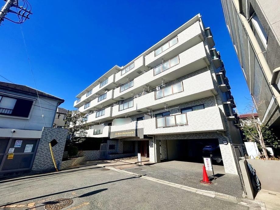 3LDK apartment in Tokorozawa, Saitama - Photo 1