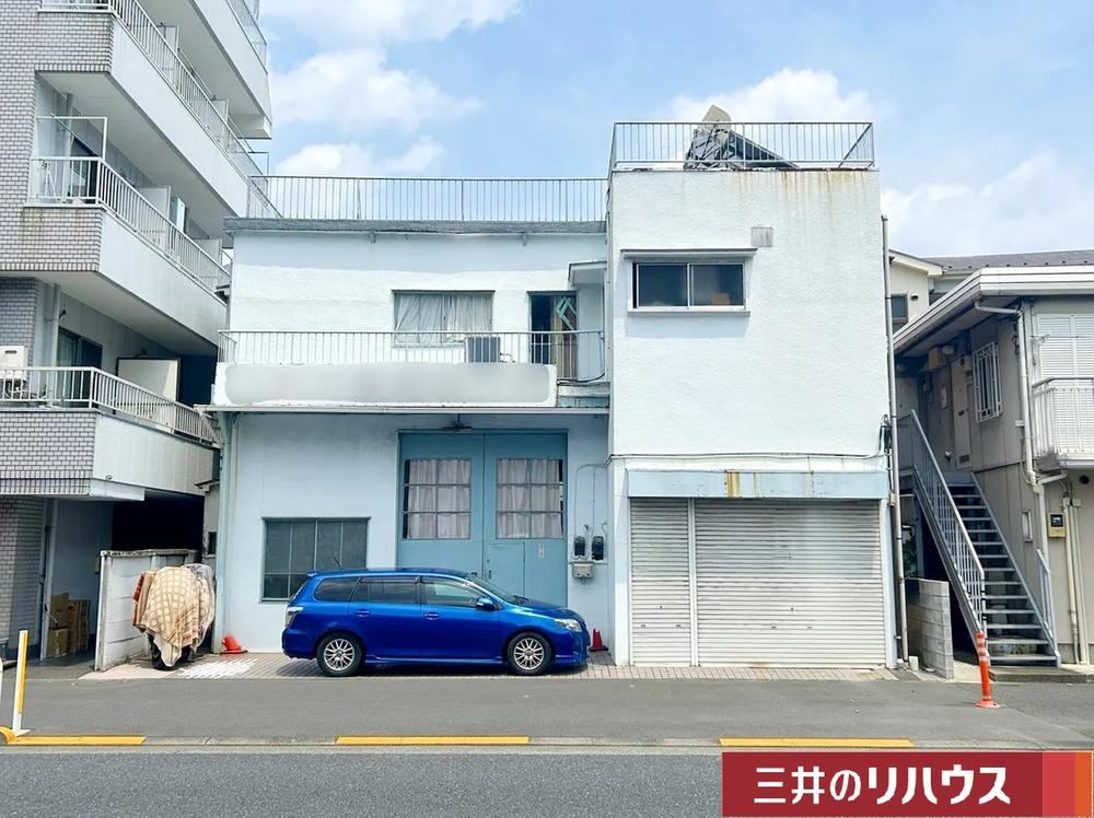238 m² land in Fuchu, Tokyo - Photo 1