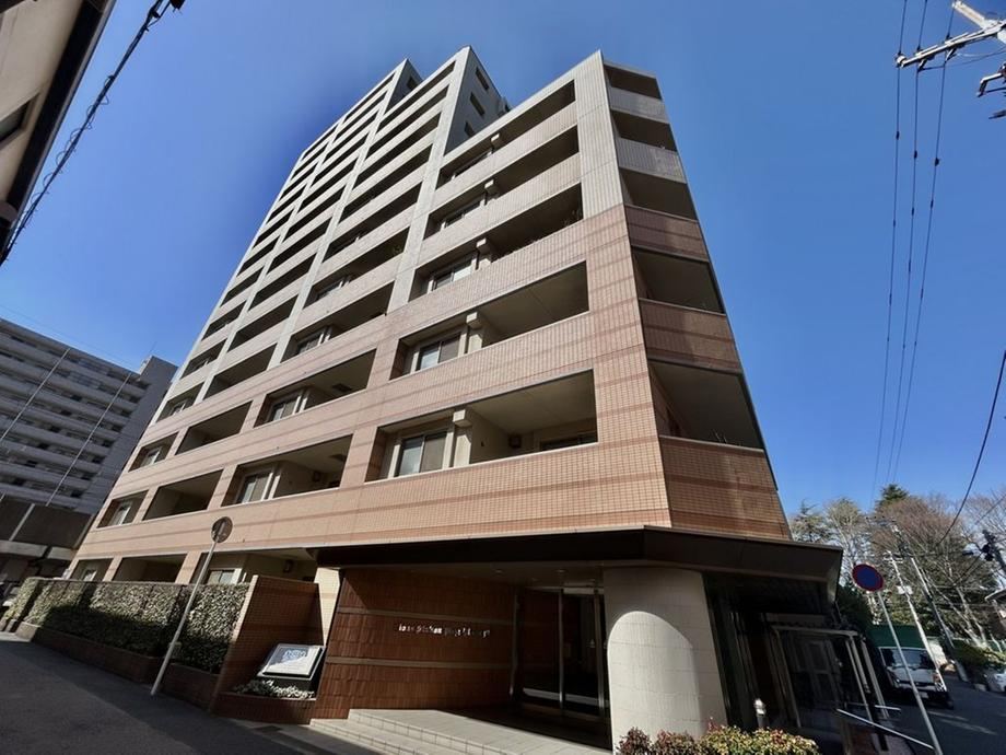 2LDK apartment in Inage Ward, Chiba - Photo 1