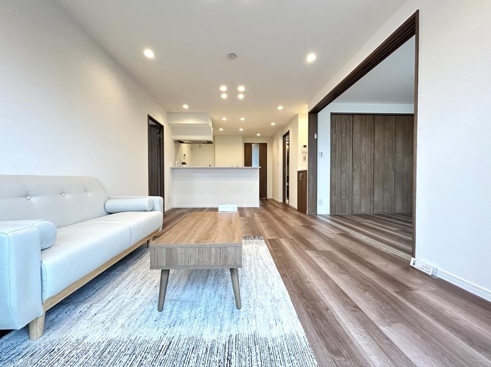 4LDK apartment in Totsuka Ward, Yokohama, Kanagawa - Photo 1