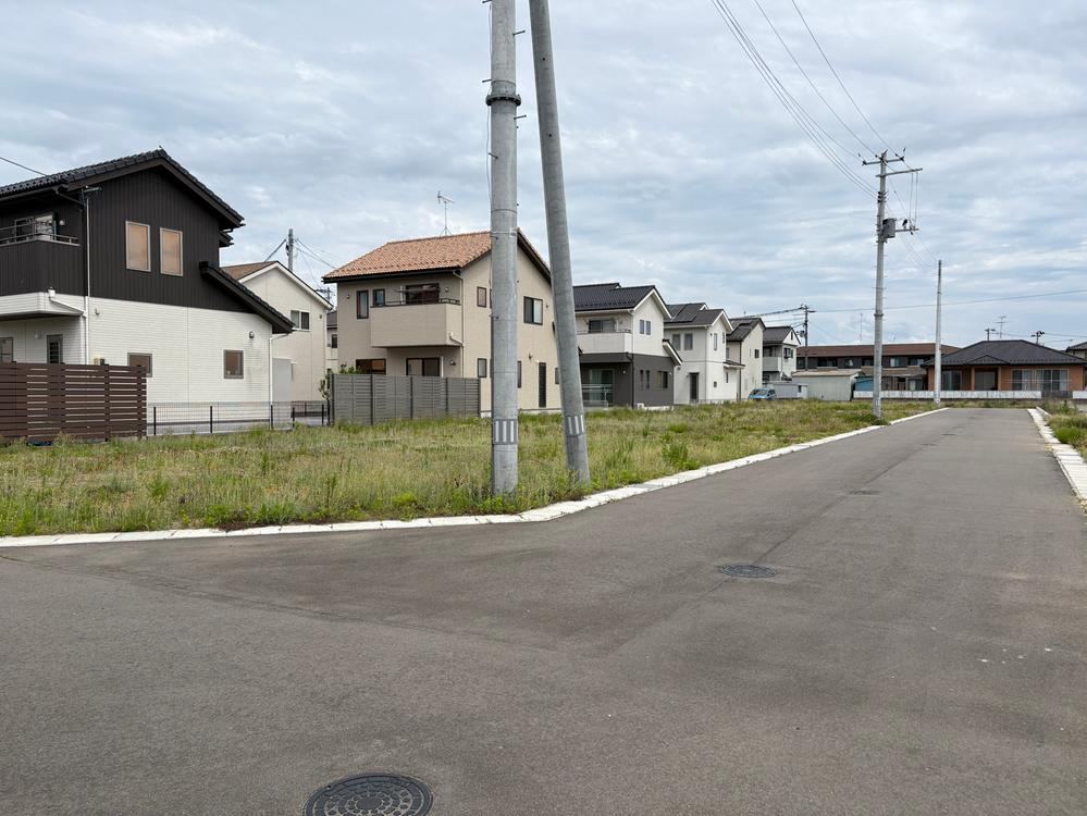 180 m² land in Iwanuma, Miyagi - Photo 1
