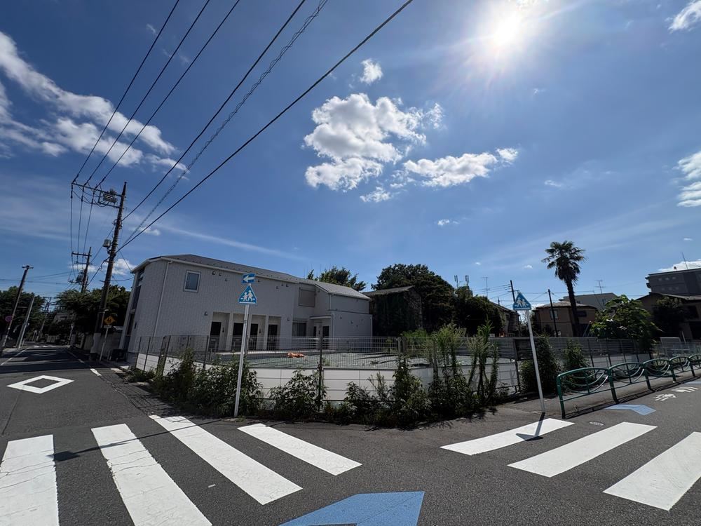 100 m² land in Suginami Ward, Tokyo - Photo 1