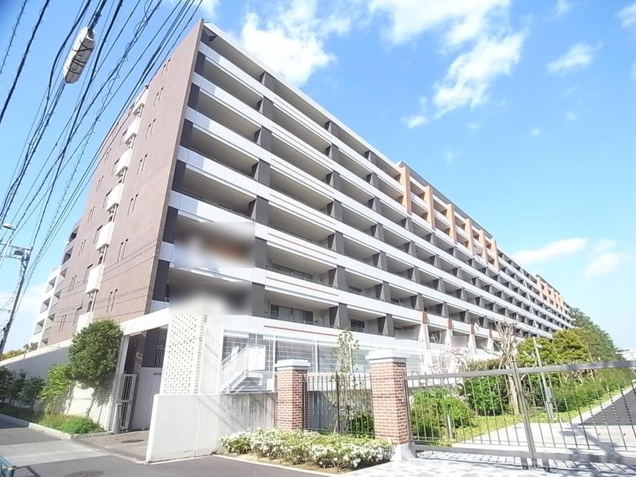 3LDK apartment in Mitaka, Tokyo - Photo 1