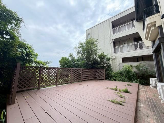 5LDK house in Minami Ward, Saitama - Photo 1